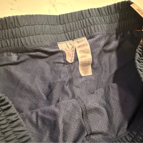 CALIA by Carrie Underwood Black Skort Size Medium - Picture 4 of 7